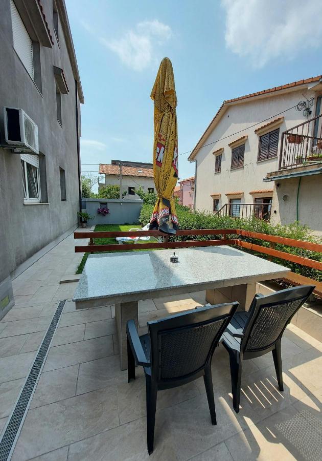 Apartman Palma Marinici  Exterior photo